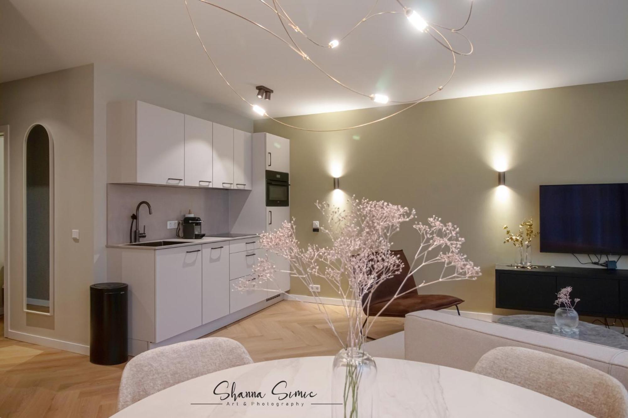 Aparthotel Boutique By Urban Home Stay Alkmaar Ngoại thất bức ảnh